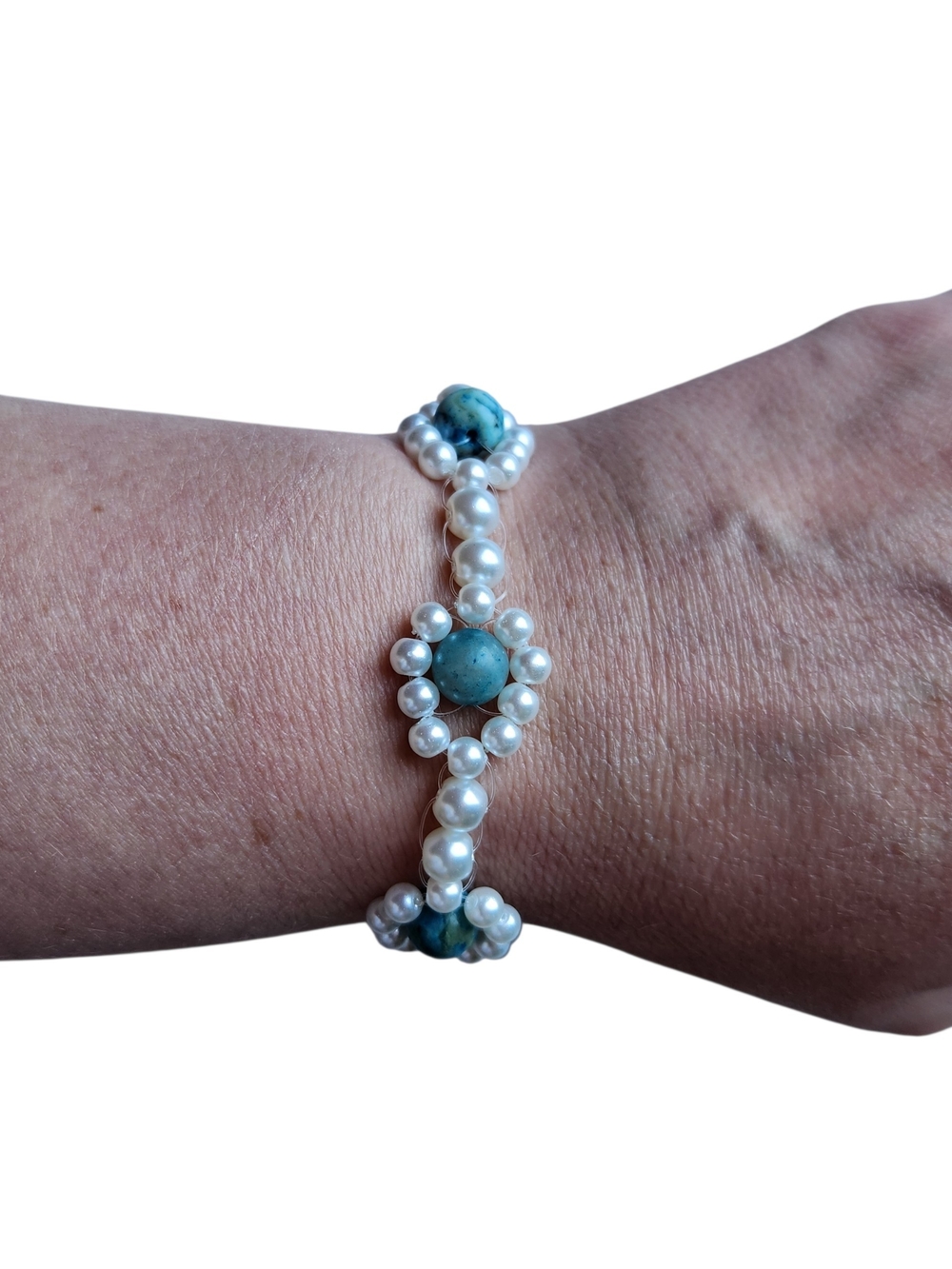 Handcrafted Glass Pearl and Turquoise Dyed Jasper Beaded Bracelet